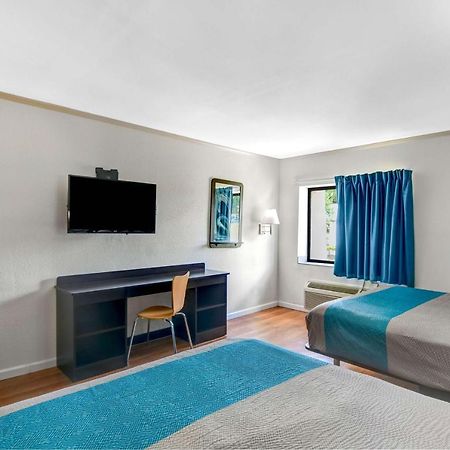 Motel 6-Norcross, Ga Екстер'єр фото